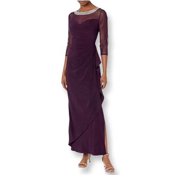 green emerald velvet dress Amazon.com: Alex Evenings Women's Long Shift Dress with Illusion Neckline  (Petite and Regular Sizes), Navy Scallop, 6 : Clothing, Shoes & Jewelry
